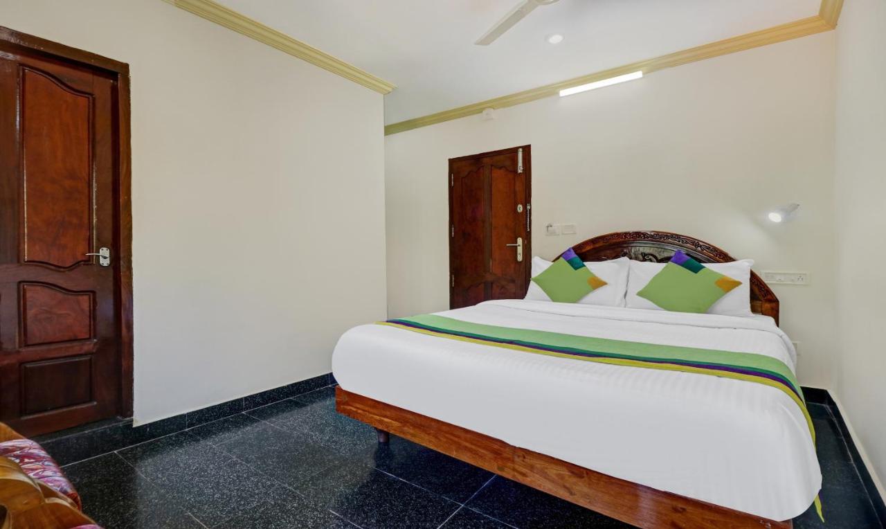 Itsy Hotels The Waters Edge Beach Resort Kovalam Exterior foto