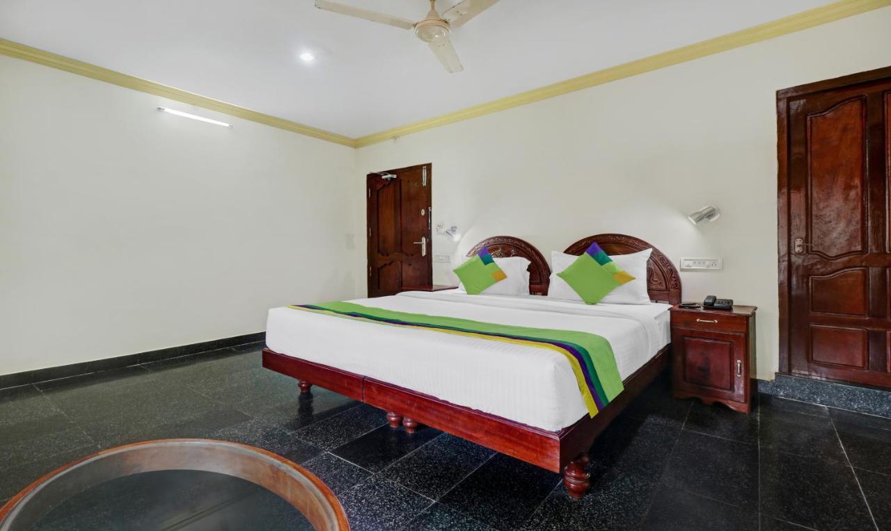 Itsy Hotels The Waters Edge Beach Resort Kovalam Exterior foto